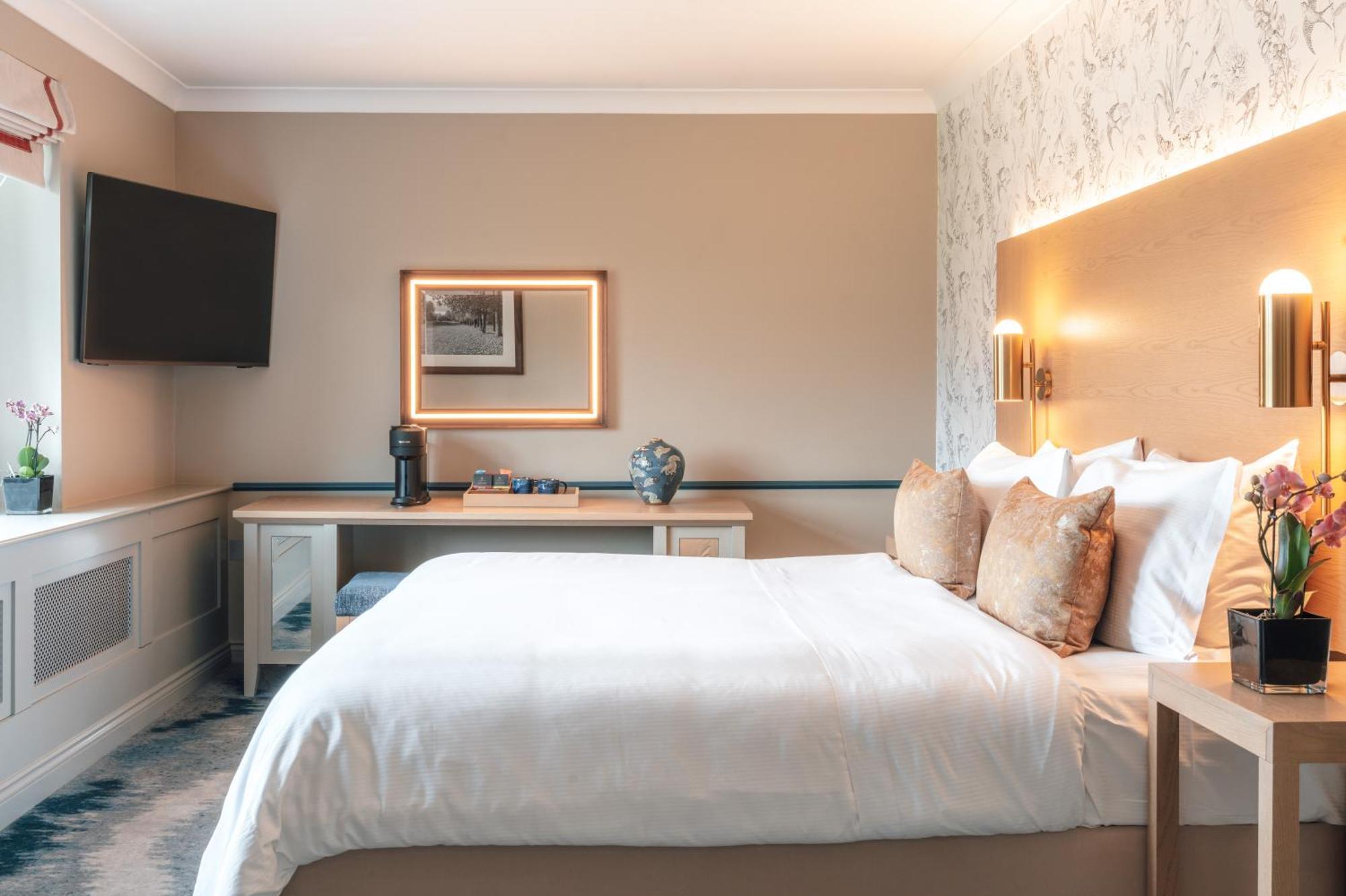 The Belfry Hotel & Resort Саттон-Колдфілд Номер фото